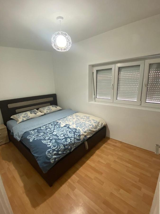 Apartman Niksic Apartment Exterior photo